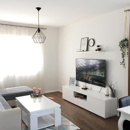 Cozy And Charming Apt. Sarajevo Apartment Exterior photo
