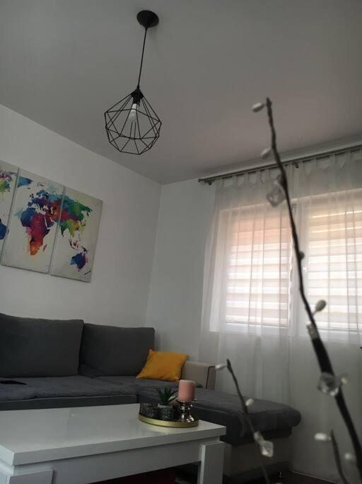 Cozy And Charming Apt. Sarajevo Apartment Exterior photo